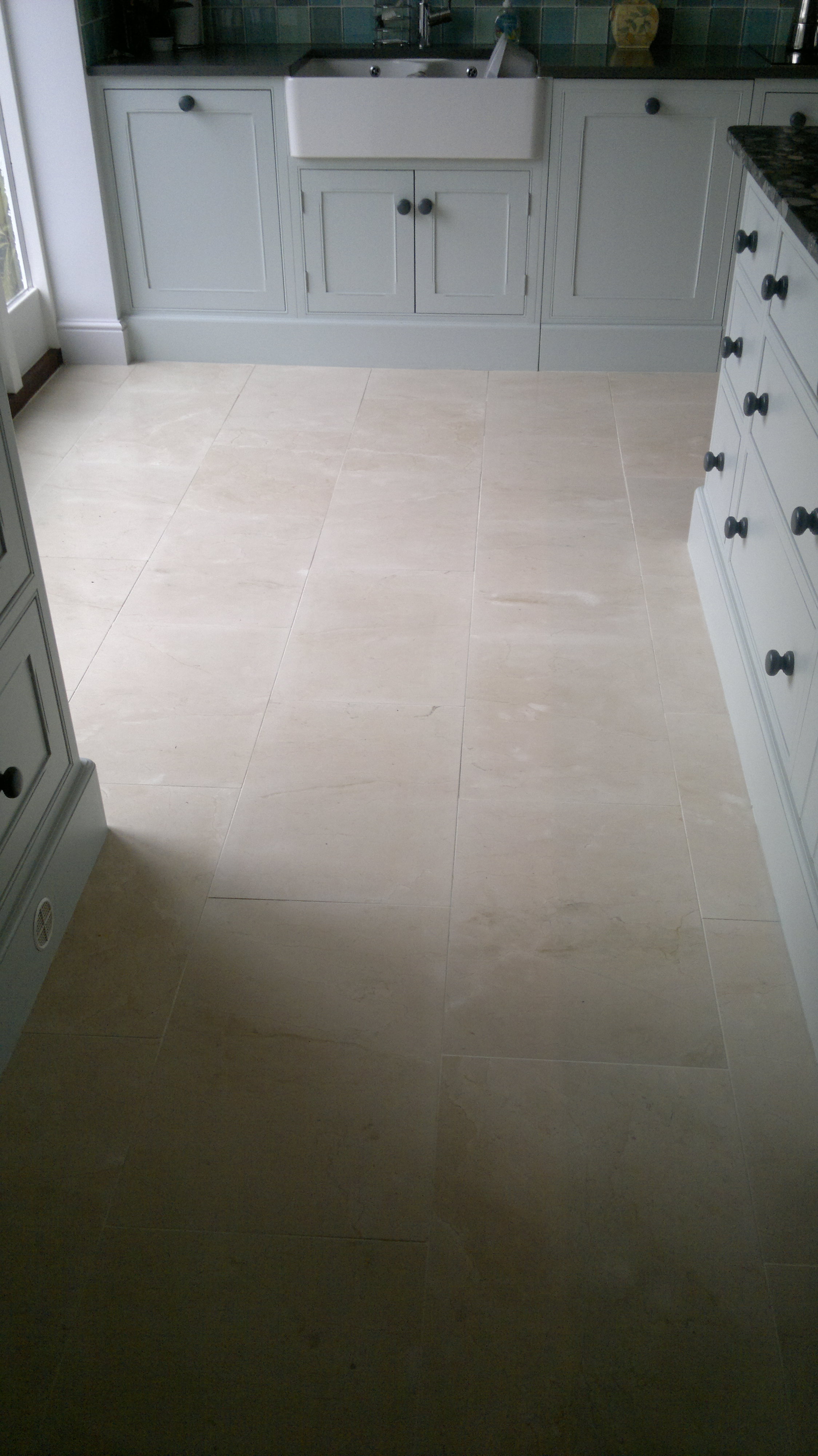 Maintaining the Appearance of Micro Porous Porcelain Tiles Tiling