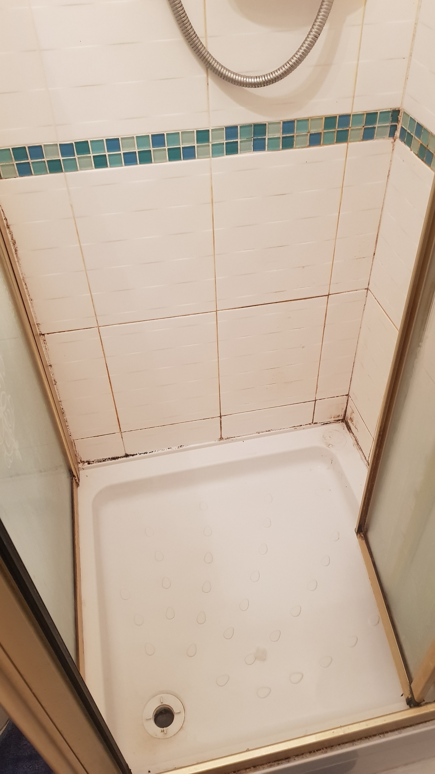 Renovating a Ceramic Tiled Shower Cubicle in South Yorkshire Tiling